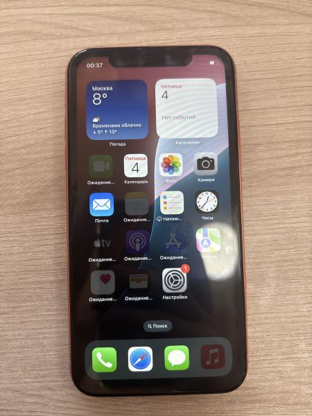 Купить Apple iPhone XR 128GB в Шелехов за 11200 руб.