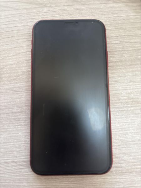 Купить Apple iPhone XR 128GB в Шелехов за 11200 руб.
