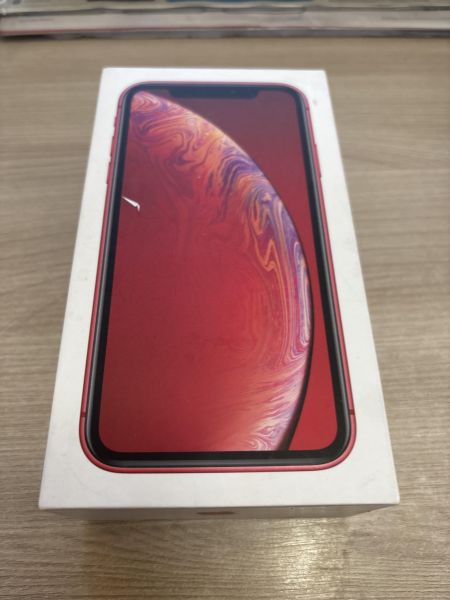 Купить Apple iPhone XR 128GB в Шелехов за 13000 руб.