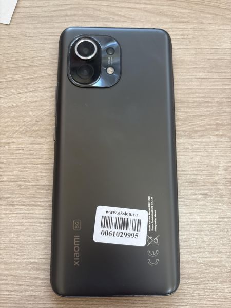 Купить Xiaomi Mi 11 8/256GB (M2011K2G) Duos в Шелехов за 21700 руб.