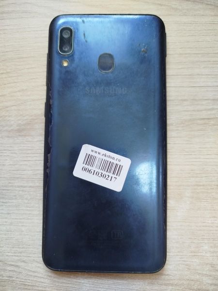 Купить Samsung Galaxy A20 3/32GB (A205FN) Duos в Шелехов за 2750 руб.