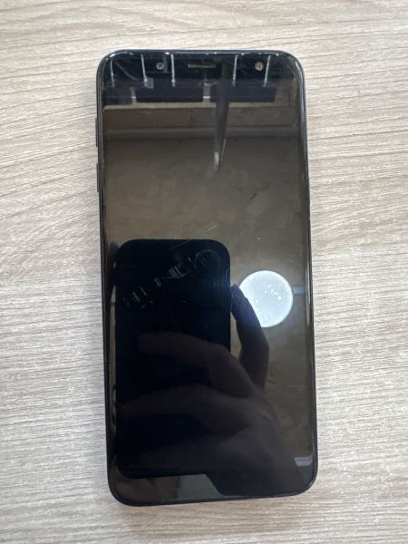 Купить Samsung Galaxy J6 2018 3/32GB (J600F) Duos в Шелехов за 2800 руб.
