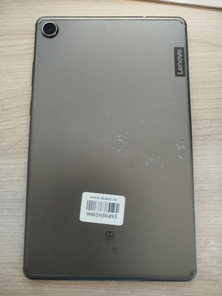 Купить Lenovo Tab M8 32GB (TB-8505X) (c SIM) в Шелехов за 1550 руб.