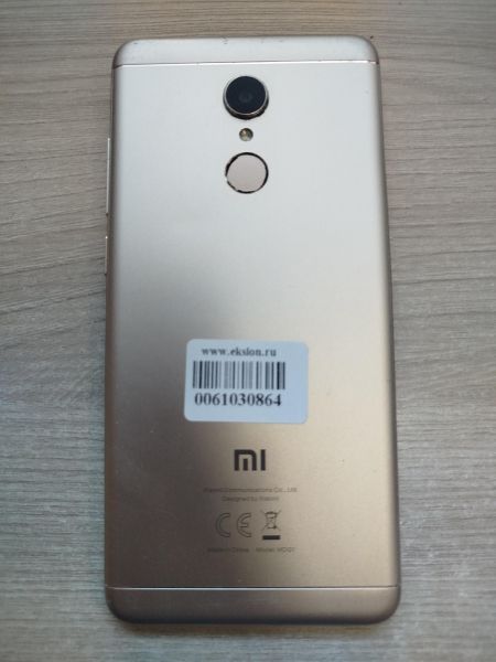 Купить Xiaomi Redmi 5 2/16GB (MDG1) Duos в Шелехов за 1100 руб.