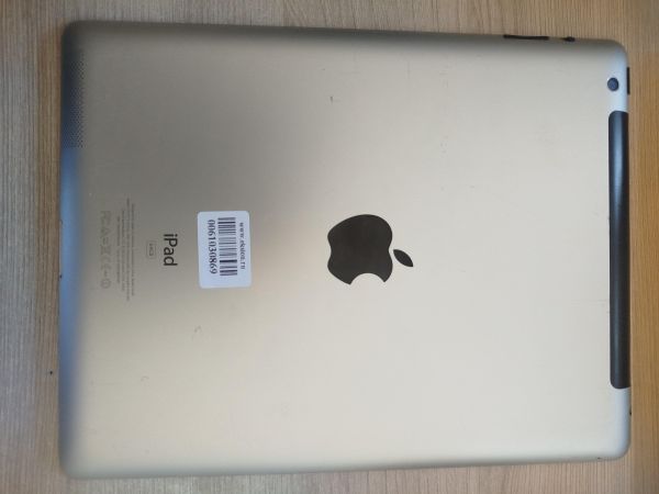 Купить Apple iPad 3 2012 32GB (A1430 MD328-370 MD405) (с SIM) в Шелехов за 1950 руб.