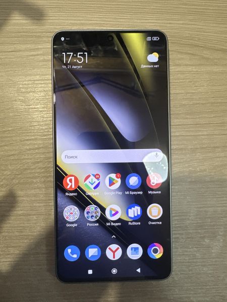 Купить POCO F6 8/256GB (24069PC21G) Duos в Шелехов за 19450 руб.