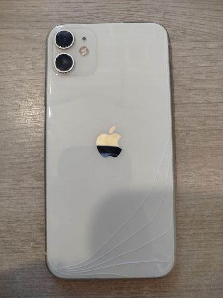 Купить Apple iPhone 11 128GB в Шелехов за 12500 руб.