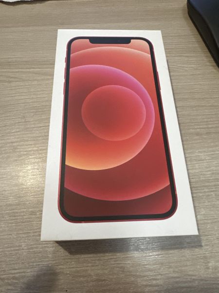 Купить Apple iPhone 12 64GB в Шелехов за 19700 руб.
