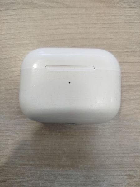 Купить Реплика Apple AirPods Pro 2  (A2931, A2698, A2699, A3047, A3048, A3049) в Шелехов за 600 руб.