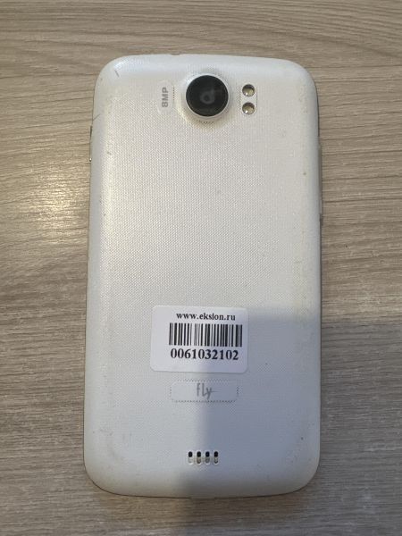 Купить Fly IQ4502 Era Energy 1 Duos в Иркутск за 800 руб.