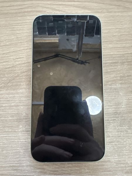 Купить Apple iPhone 12 128GB в Шелехов за 19700 руб.