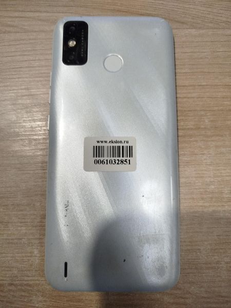 Купить TECNO Spark 6 Go 2/32GB (KE5) Duos в Шелехов за 2500 руб.