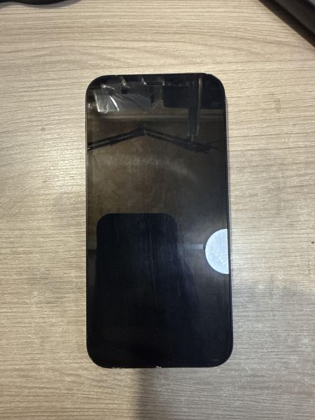 Купить Apple iPhone 12 128GB в Шелехов за 12100 руб.