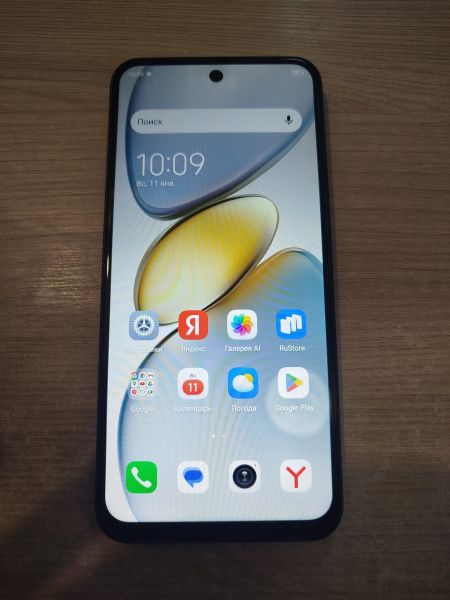 Купить TECNO Spark Go 1 3/64GB (KL4) Duos в Шелехов за 4100 руб.