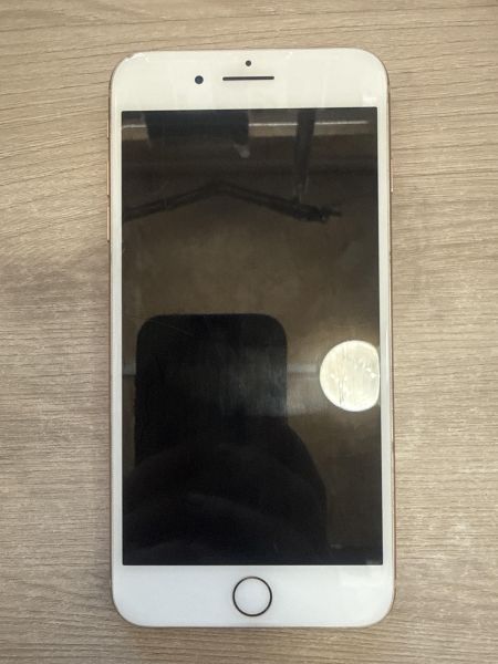 Купить Apple iPhone 8 Plus 64GB в Шелехов за 6700 руб.