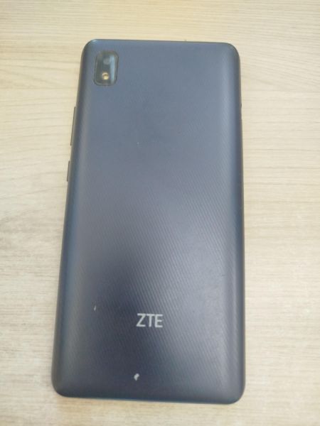 Купить ZTE Blade L210 Duos в Шелехов за 1200 руб.