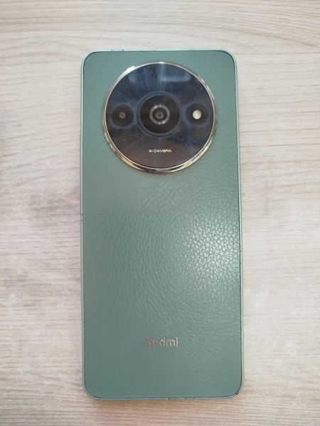 Купить Xiaomi Redmi A3 4/128GB (23129RN51X) Duos в Шелехов за 4200 руб.