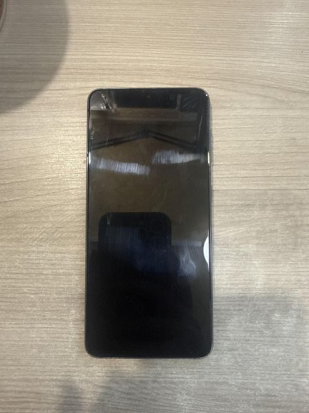 Купить Samsung Galaxy S21 5G 8/256GB (G991B) Duos в Шелехов за 13800 руб.