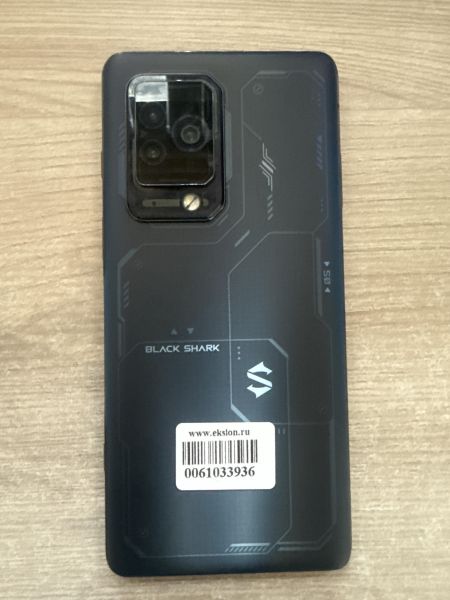Купить BlackShark 5 Pro 12/256GB (KTUS-H0) Duos в Шелехов за 19000 руб.