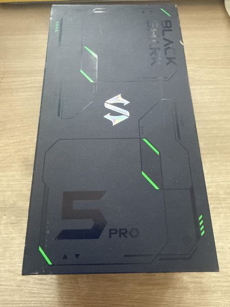 Купить BlackShark 5 Pro 12/256GB (KTUS-H0) Duos в Шелехов за 19000 руб.