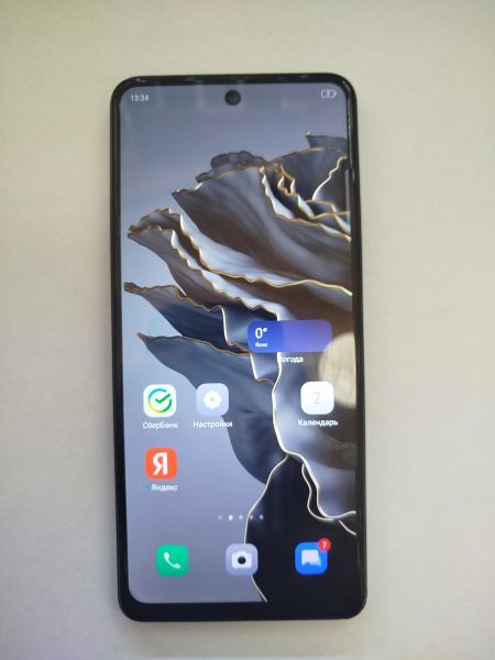 сотовый телефон Infinix Hot 40 8/128GB (X6836) Duos в Шелехов