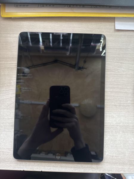 Купить Apple iPad 7 2019 128GB (A2197 MW792) (без SIM) в Шелехов за 14200 руб.