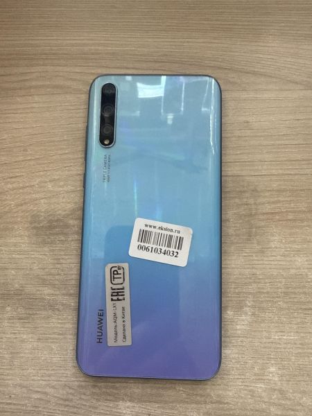 Купить Huawei Y8p 4/128GB (AQM-LX1) Duos в Шелехов за 3200 руб.