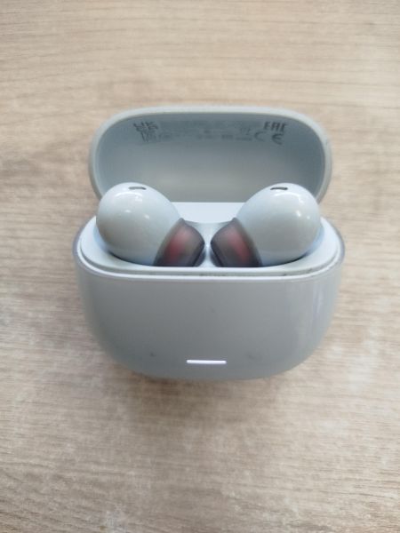 беспроводные наушники Xiaomi Redmi Buds 6 Lite (M2349E1) в Шелехов