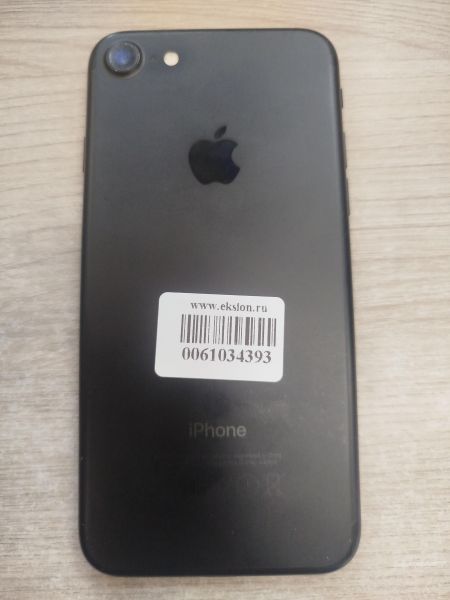 сотовый телефон Apple iPhone 7 128GB в Шелехов