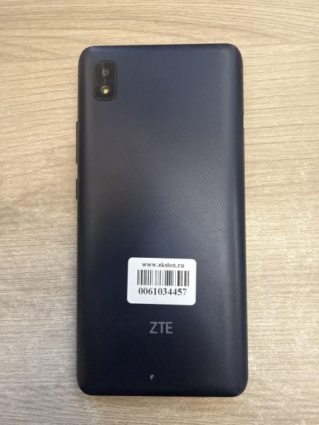 сотовый телефон ZTE Blade L210 Duos в Шелехов