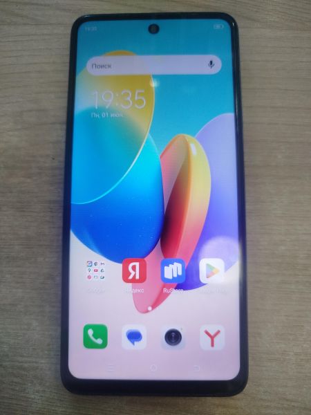 сотовый телефон TECNO Spark Go 2024 4/128GB (BG6) Duos в Шелехов