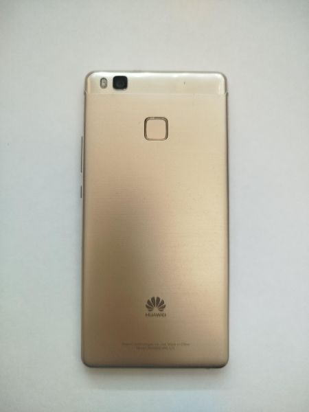 сотовый телефон Huawei P9 Lite 2/16GB (VNS-L21) Duos в Шелехов