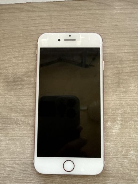 сотовый телефон Apple iPhone 7 32GB в Шелехов