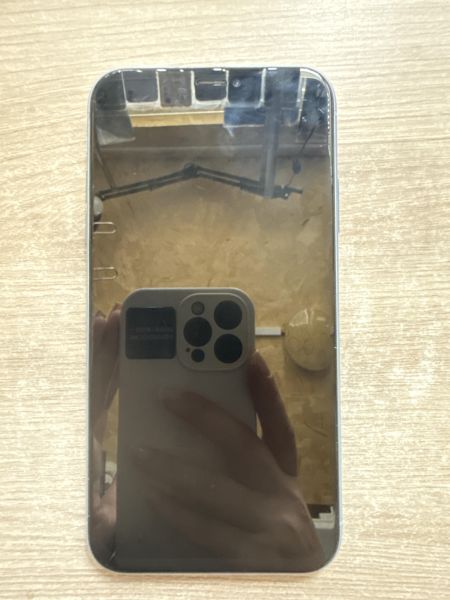 сотовый телефон Apple iPhone XR 64GB в Шелехов