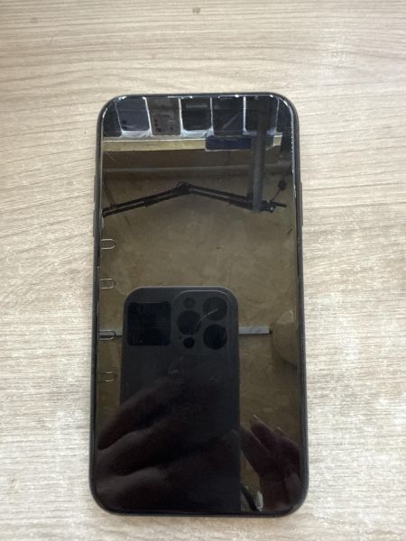 сотовый телефон Apple iPhone 11 128GB в Шелехов