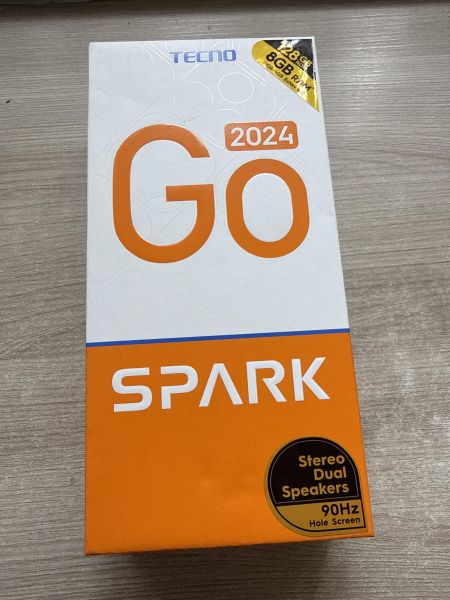 сотовый телефон TECNO Spark Go 2024 4/128GB (BG6) Duos в Шелехов
