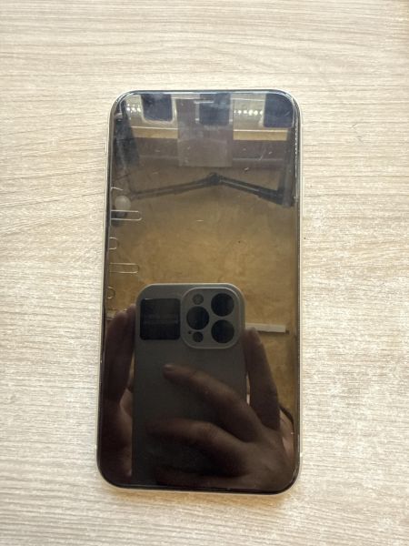 сотовый телефон Apple iPhone 11 128GB в Шелехов