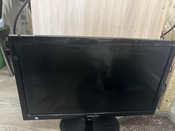 Купить Samsung S19B300N в Шелехов за 199 руб.