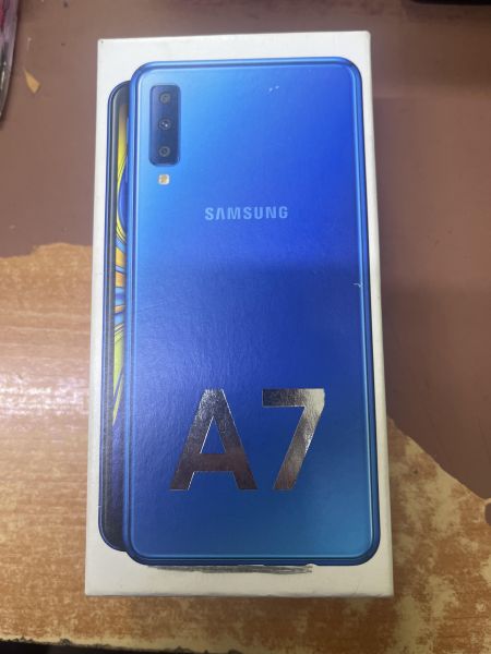 Купить Samsung Galaxy A7 2018 4/64GB (A750FN) Duos в Шелехов за 4999 руб.
