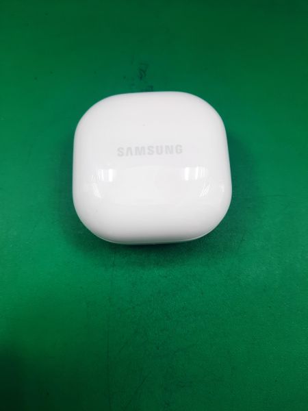 Купить Samsung Galaxy Buds FE (SM-R400N) в Томск за 2799 руб.