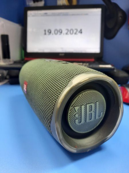 Купить JBL Charge 4 в Томск за 4599 руб.