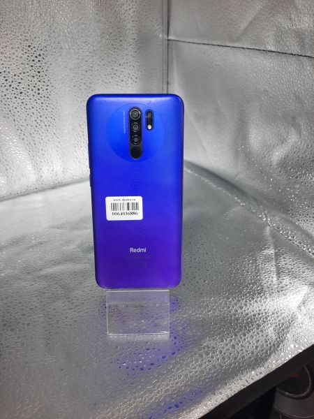 Купить Xiaomi Redmi 9 NFC 4/64GB (M2004J19AG) Duos в Томск за 3999 руб.