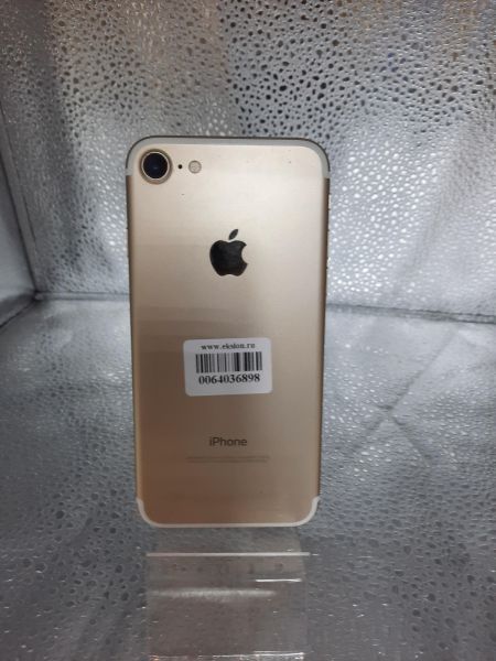 Купить Apple iPhone 7 32GB в Томск за 4699 руб.