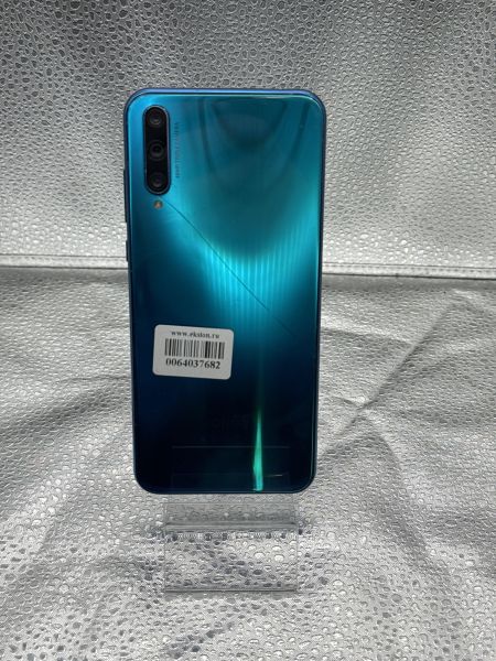 Купить Honor 30i 4/128GB (LRA-LX1) Duos в Томск за 5999 руб.