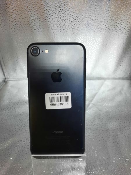 Купить Apple iPhone 7 128GB в Томск за 4999 руб.