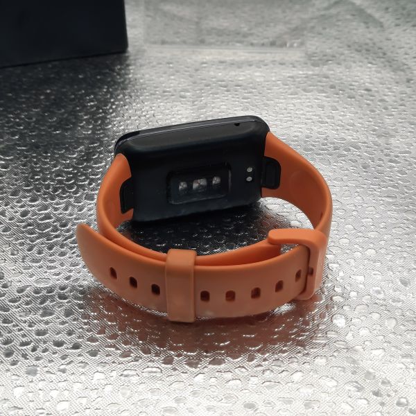 Купить Xiaomi Mi Band 7 Pro (M2141B1) с СЗУ в Томск за 1400 руб.