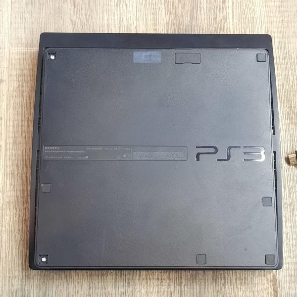 Купить Sony PlayStation 3 Slim 160GB (CECH-2008B) в Томск за 6400 руб.