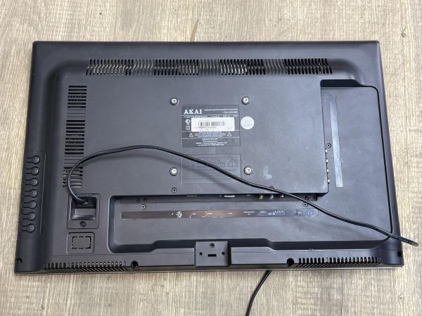 Купить AKAI LEA-22A08G в Томск за 2100 руб.