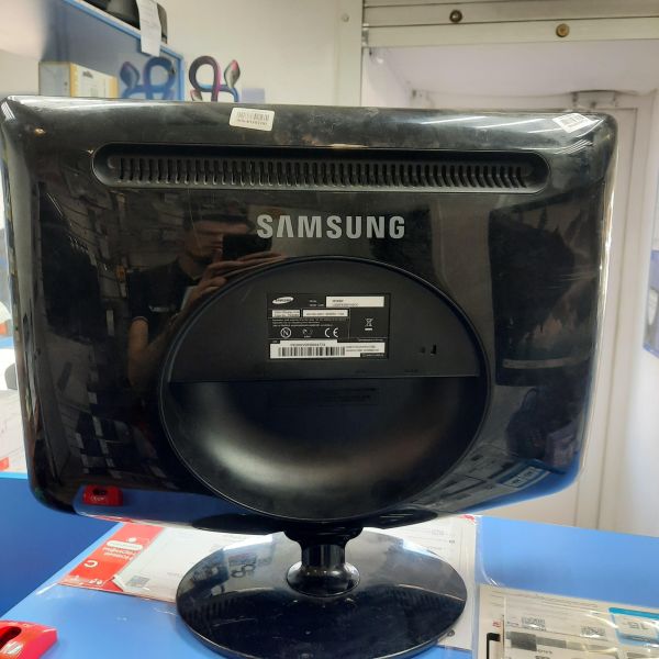 Купить Samsung SyncMaster 2032BW в Томск за 1550 руб.