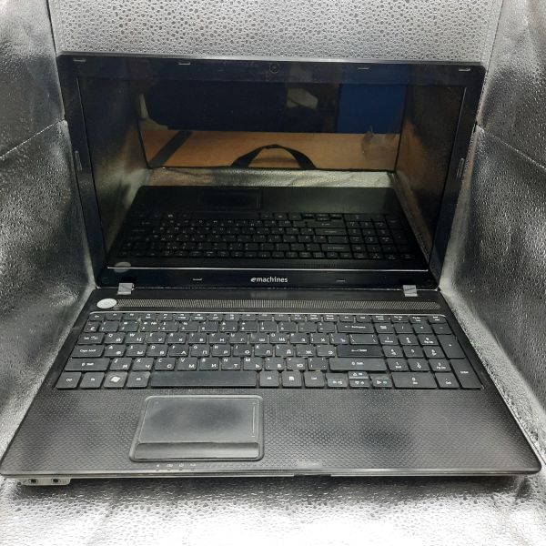 Купить Acer eMachines E732G-382G32Mnkk в Томск за 2850 руб.